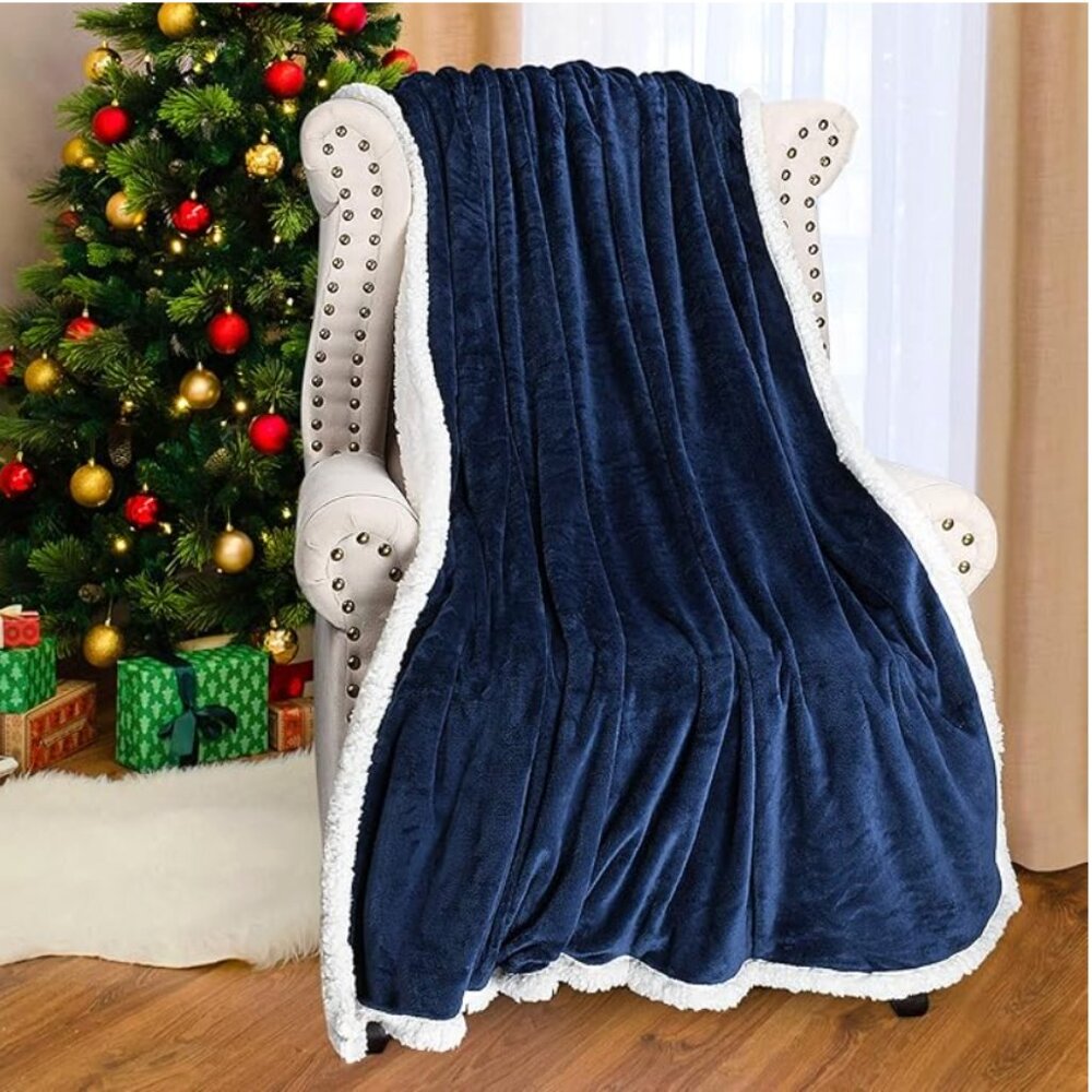 Catalonia Premium Sherpa Throw Blanket - Picture 3 of 8